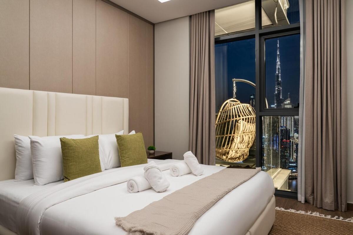 Royal Vista At Nobles Tower - Business Bay Views - Brand New Luxury 3br *