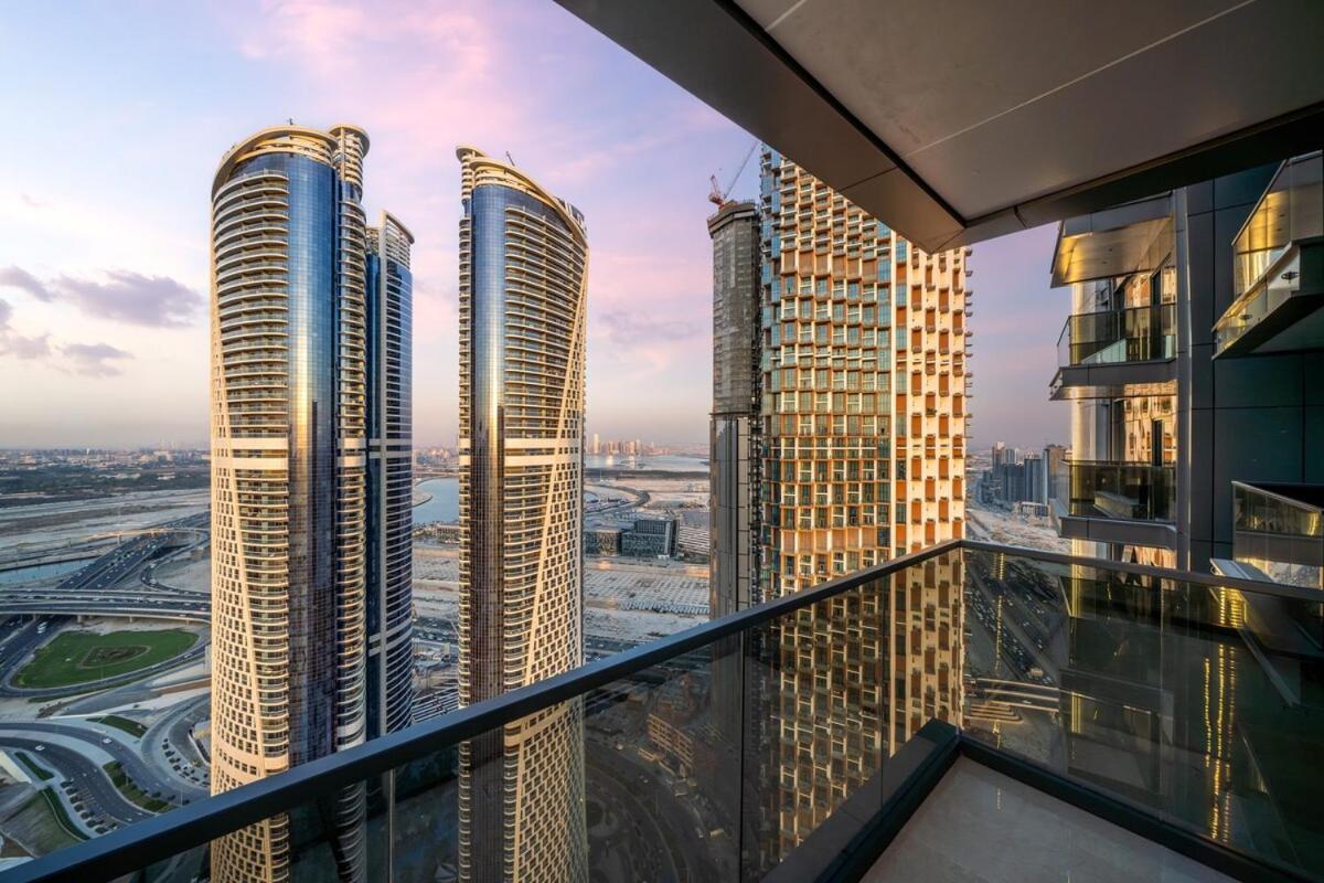 Royal Vista At Nobles Tower - Business Bay Views - Brand New Luxury 3br