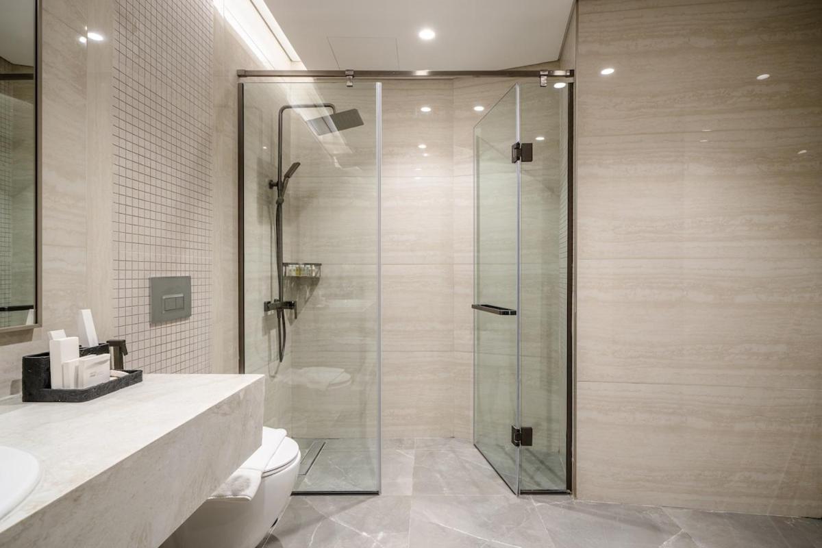 Apartment Royal Vista At Nobles Tower - Business Bay Views - Brand New Luxury 3br