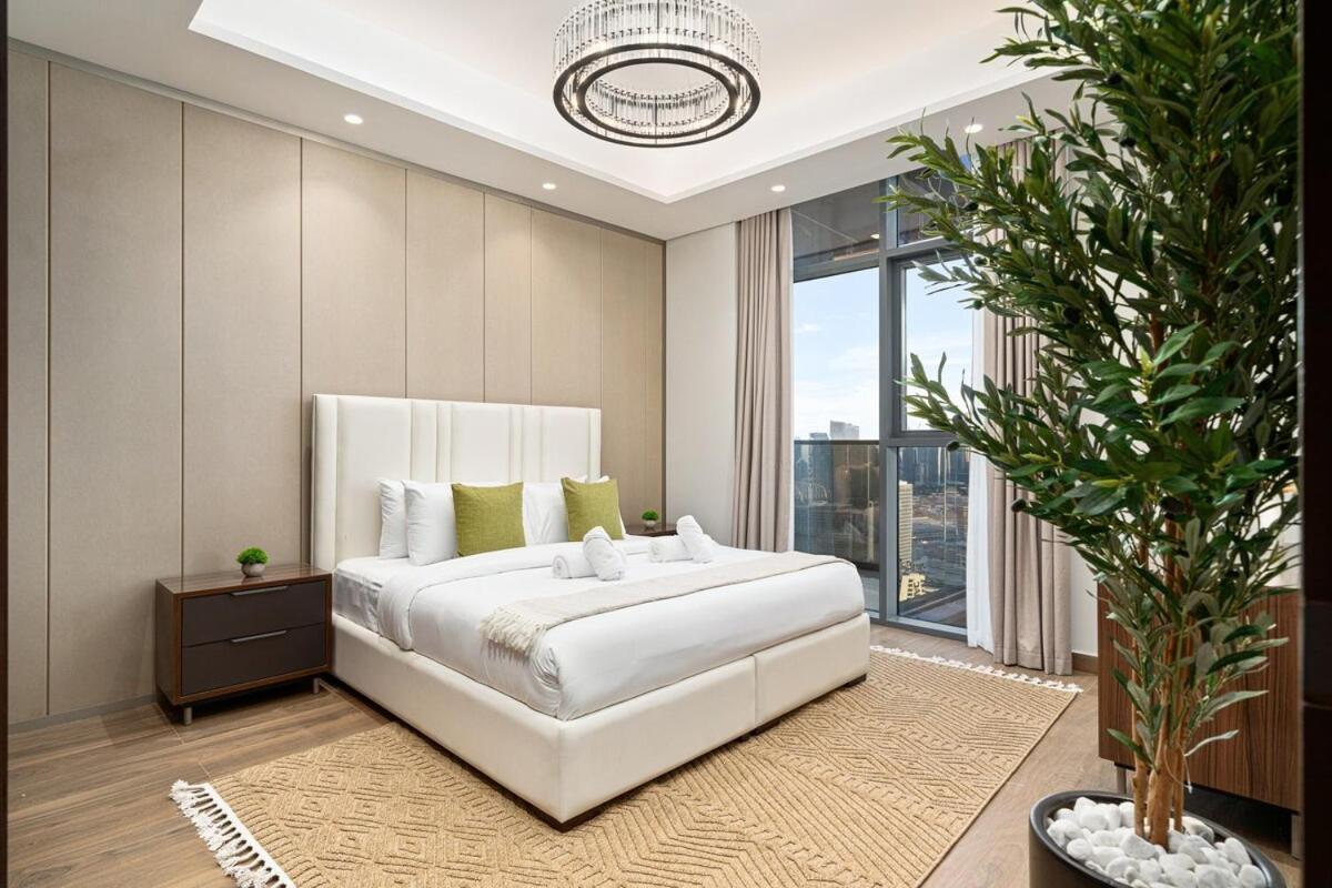 Royal Vista At Nobles Tower - Business Bay Views - Brand New Luxury 3br